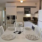 Riboleys - Climatisee Avec Piscine Villa Vias