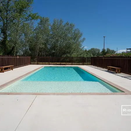 Riboleys - Climatisee Avec Piscine