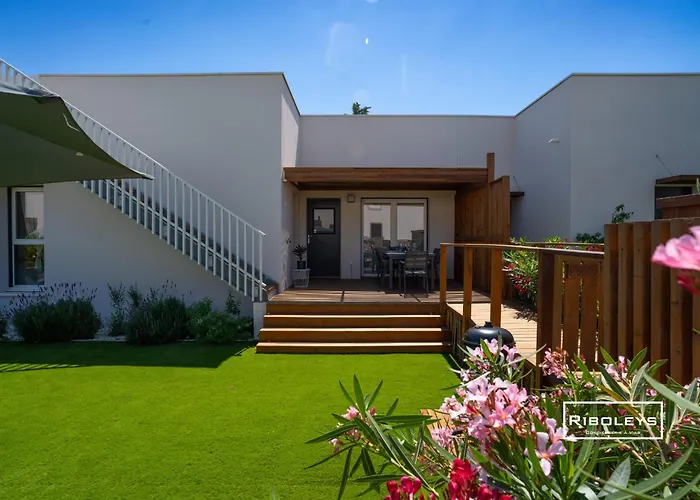 Riboleys - Climatisee Avec Piscine *